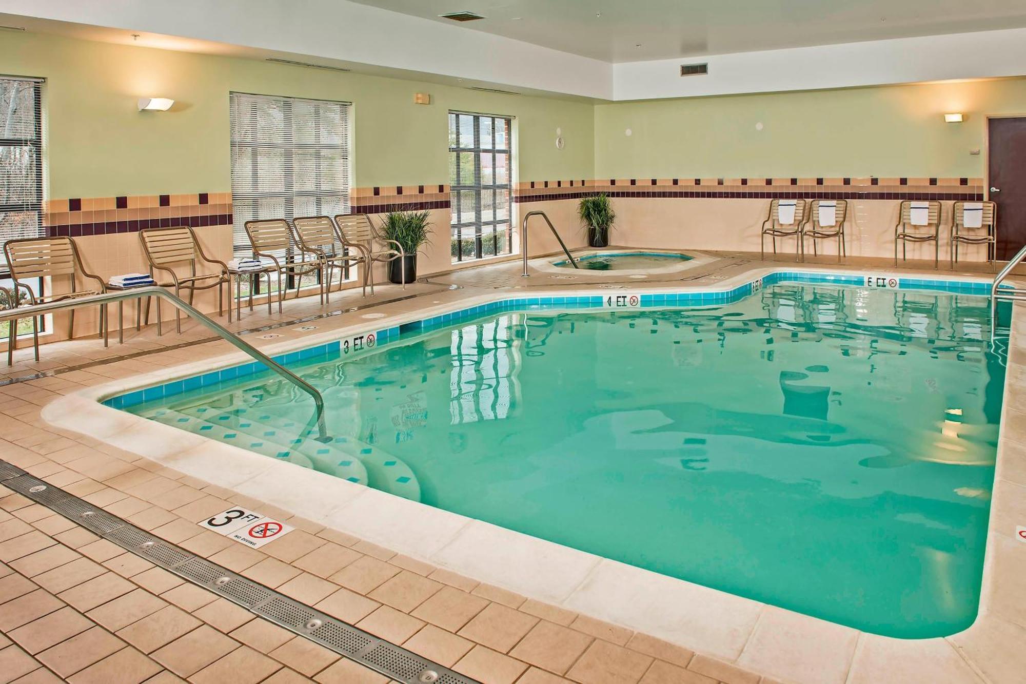 Springhill Suites Prince Frederick Екстериор снимка